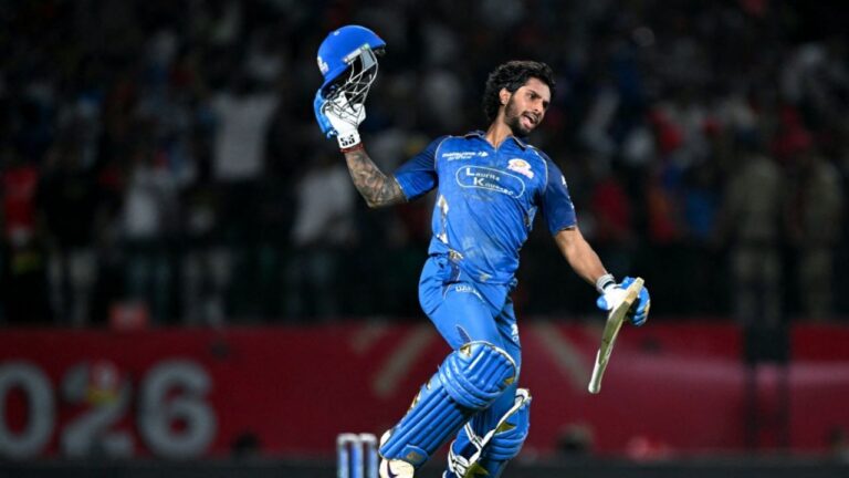 IPL 2026 प्लेऑफ समीकरण: मुंबई इंडियंस की जीत ने बदली CSK, RR, DC और KKR की किस्मत